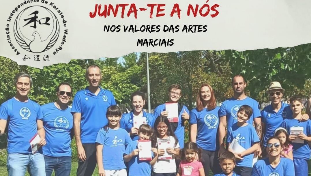 AIKW athletes and coaches wearing the association's blue shirts